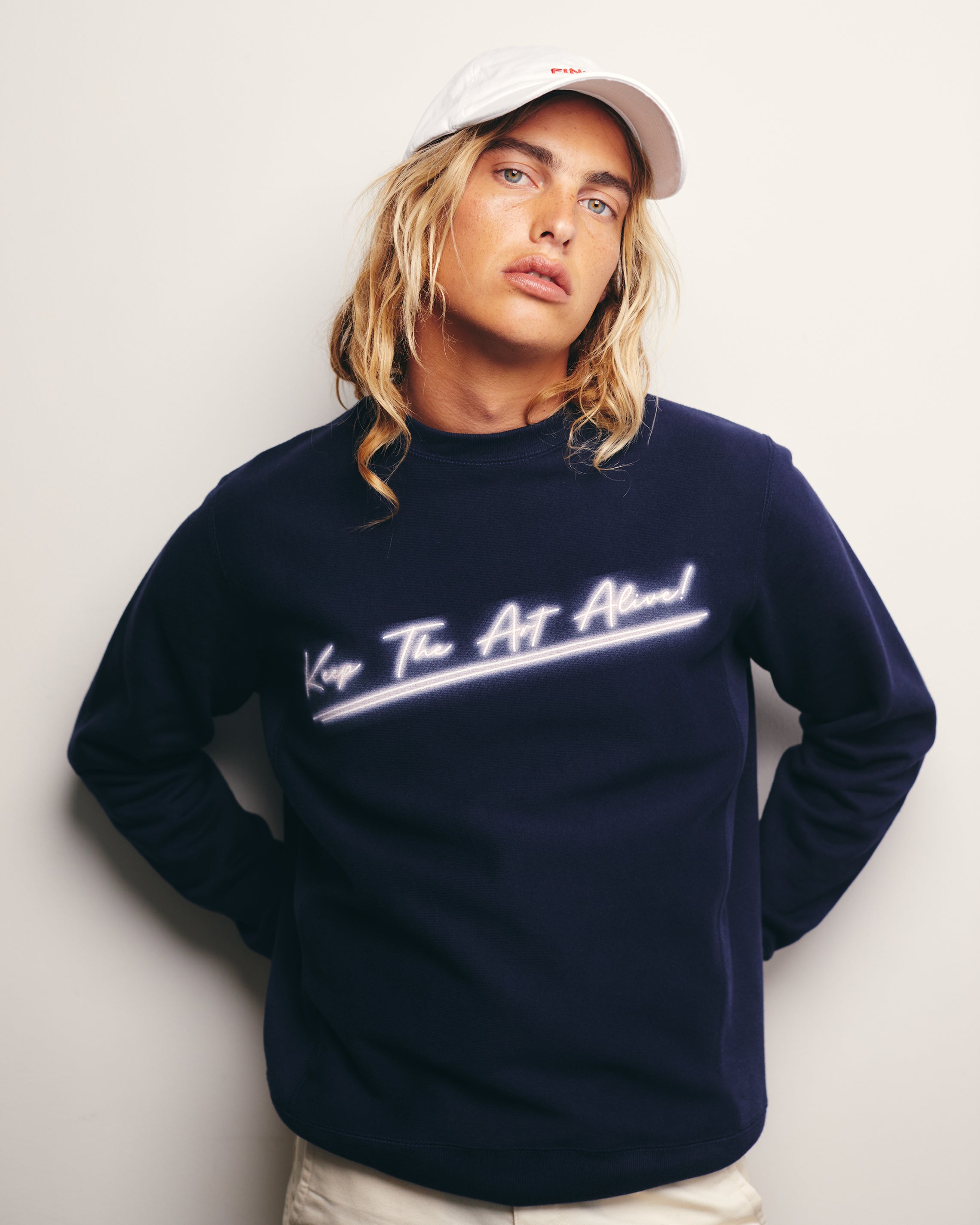 Pull ras du cou ultra-épais et fluo Keep The Art Alive